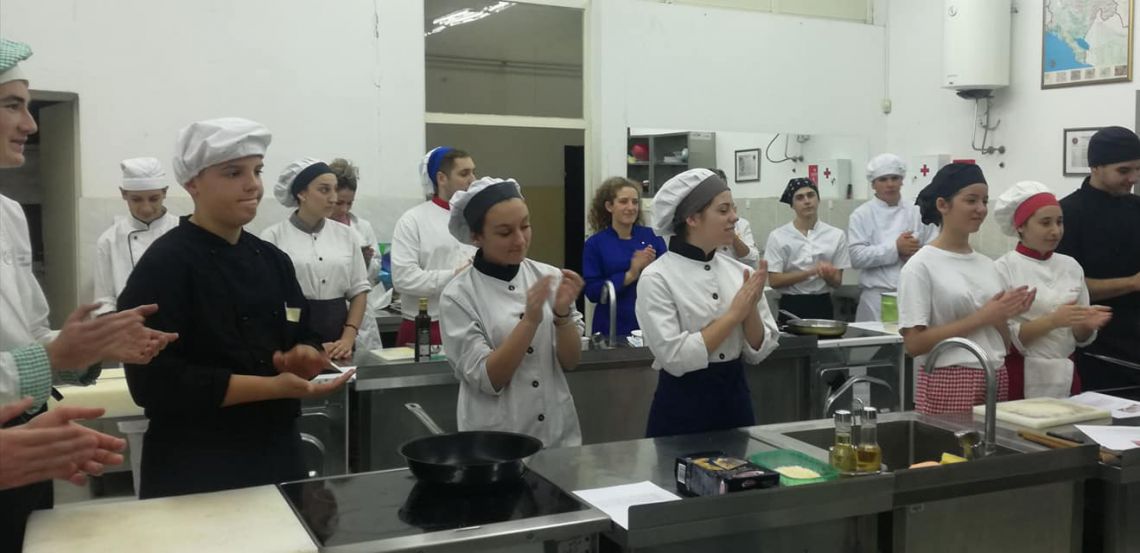 46508314 2758589350821560 3578112837408522240 o